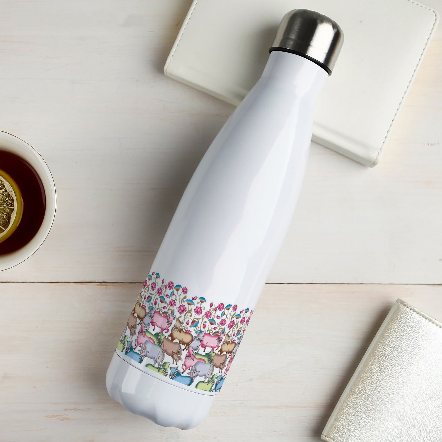Cow and flowers watercolor pattern design Cola Bottle 500ml School Bottle, Picnic Bottle, Leak Proof