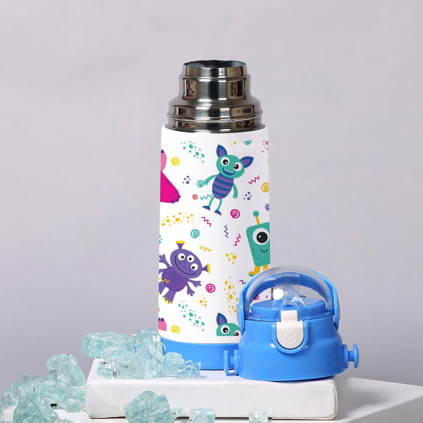 Seamless pattern with aliens space monsters planets rockets cartoon style vector 500ml kids Bottle