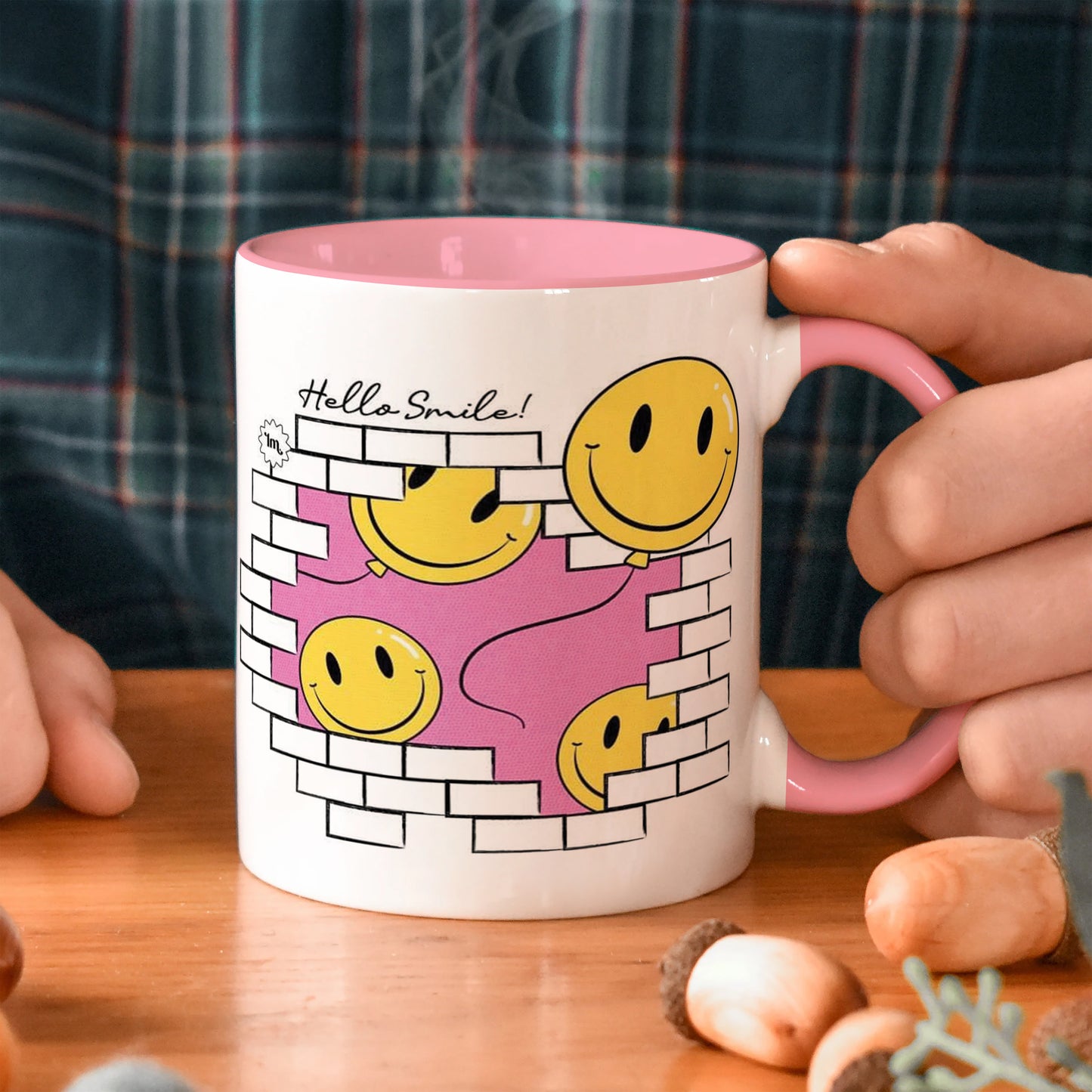 Smile design Light Pink Handle 330 ml Coffee Mug