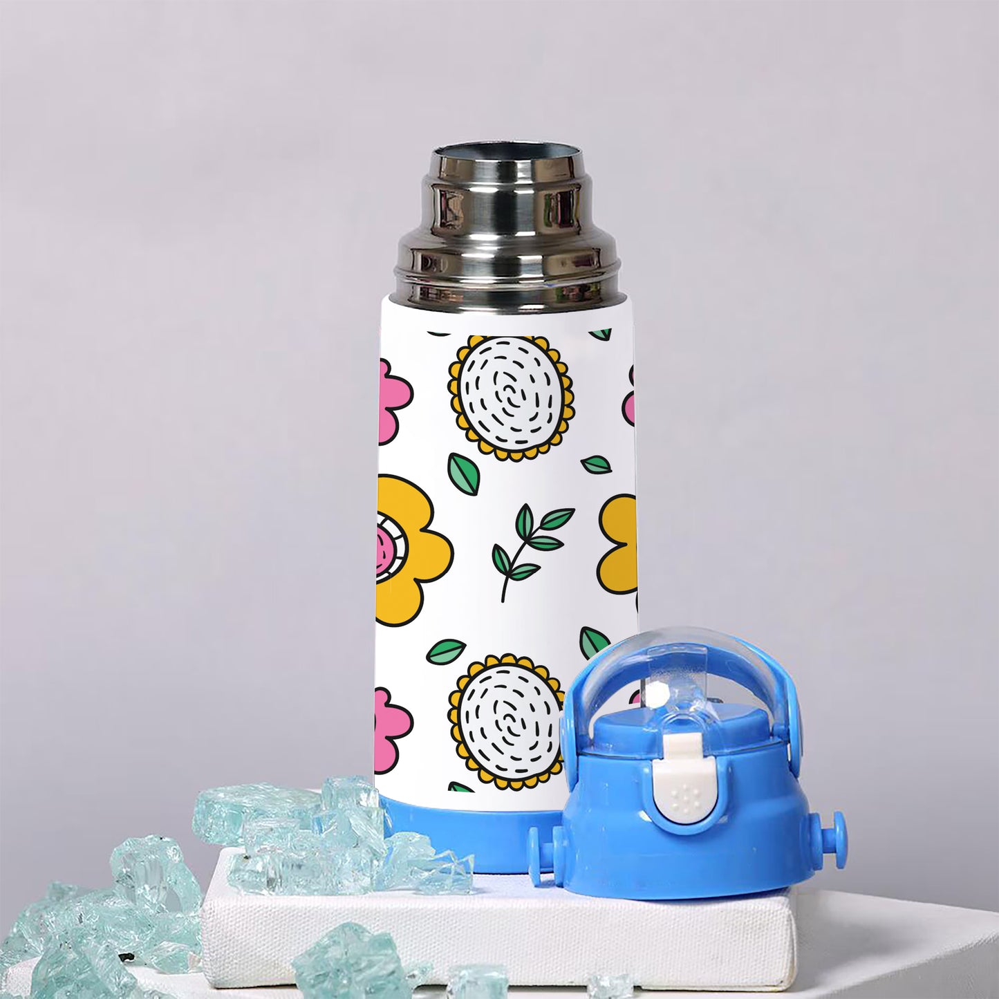 Flowers pattern insulated Water Bottle with Straw for Kids 500ml School Bottle, Picnic Bottle, Sipper Bottle, Leak Proof