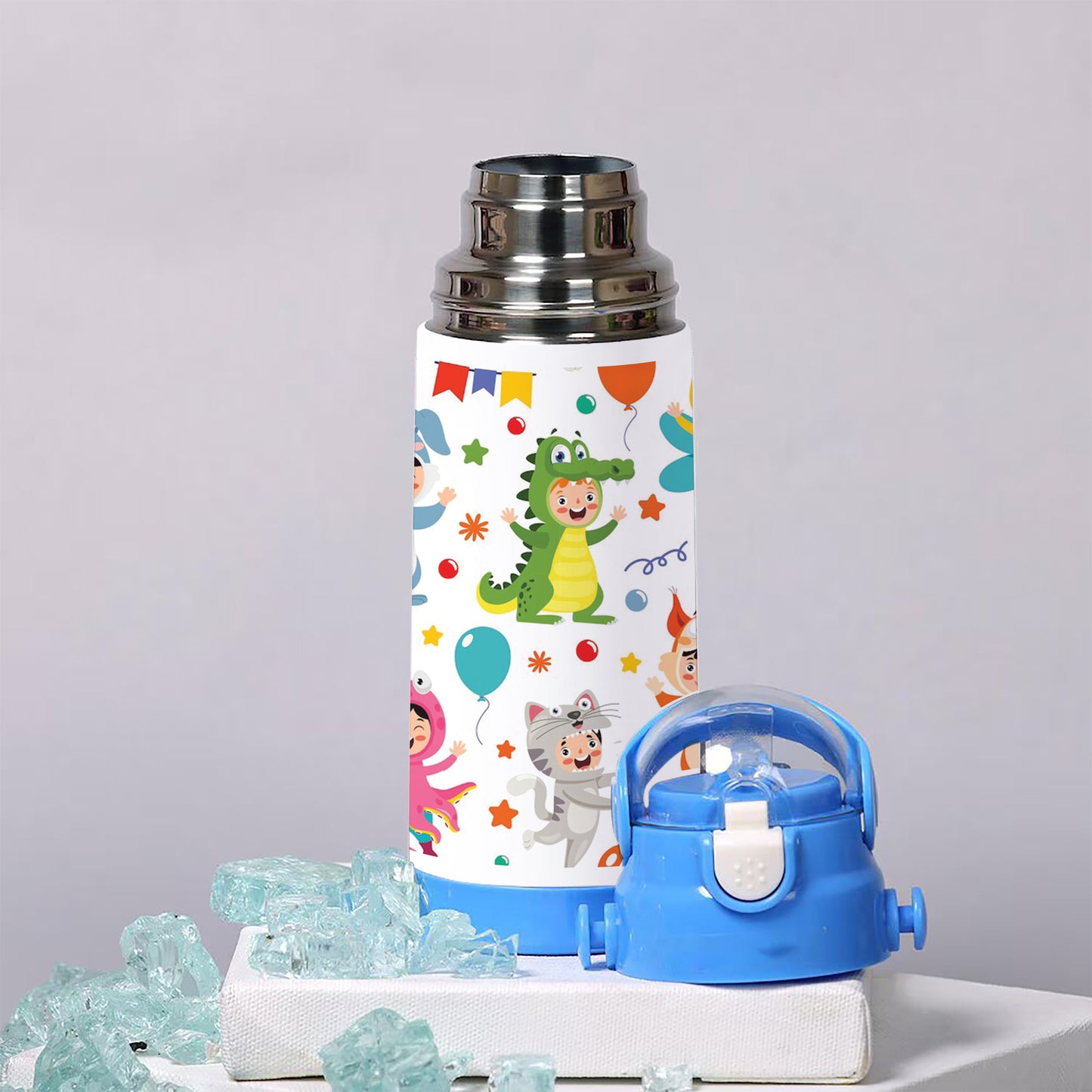 Seamless pattern design with cartoon character 500ml kids Bottle