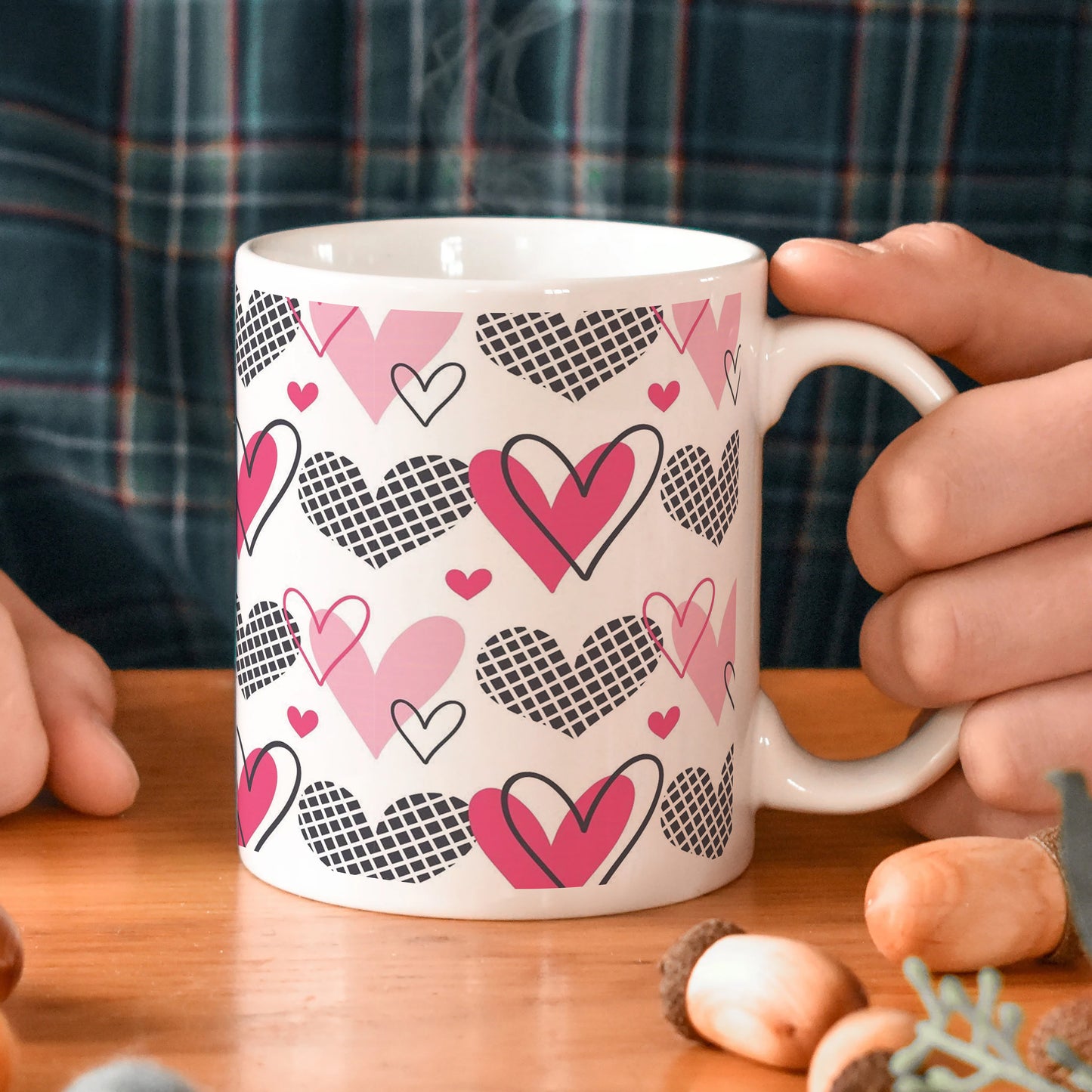 Hearts Pattern design White 330 ml Coffee Mug
