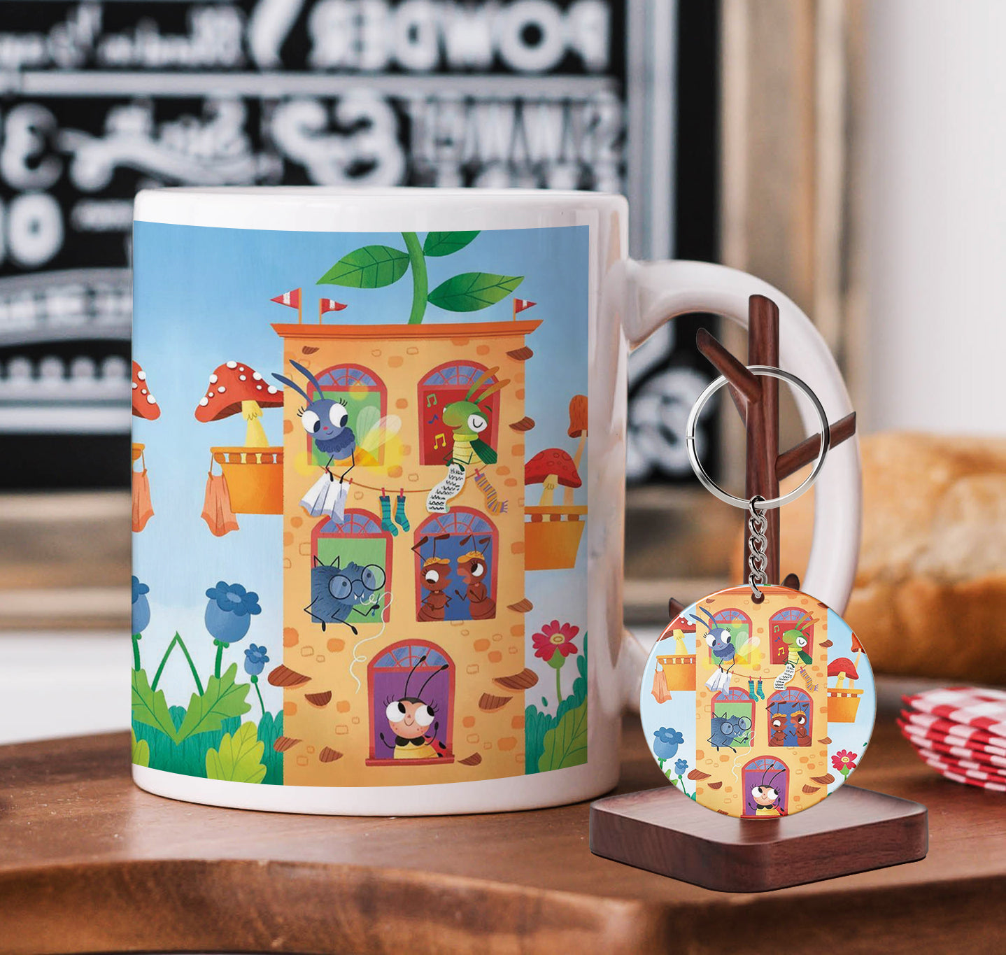 Insects Homes Mug and Keychain Combo 330 ml Coffee Mug
