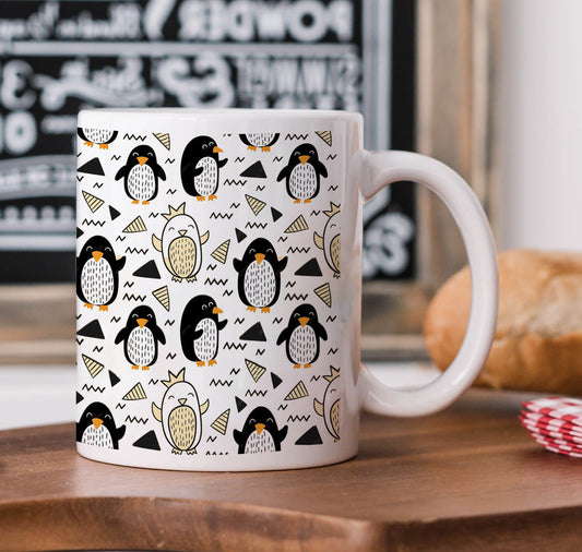 Hand drawn penguin doodle pattern White 330 ml Coffee Mug