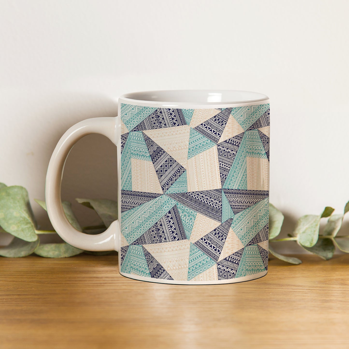 Triangle seamless pattern in patchwork style design pattern White 330 ml Coffee Mug
