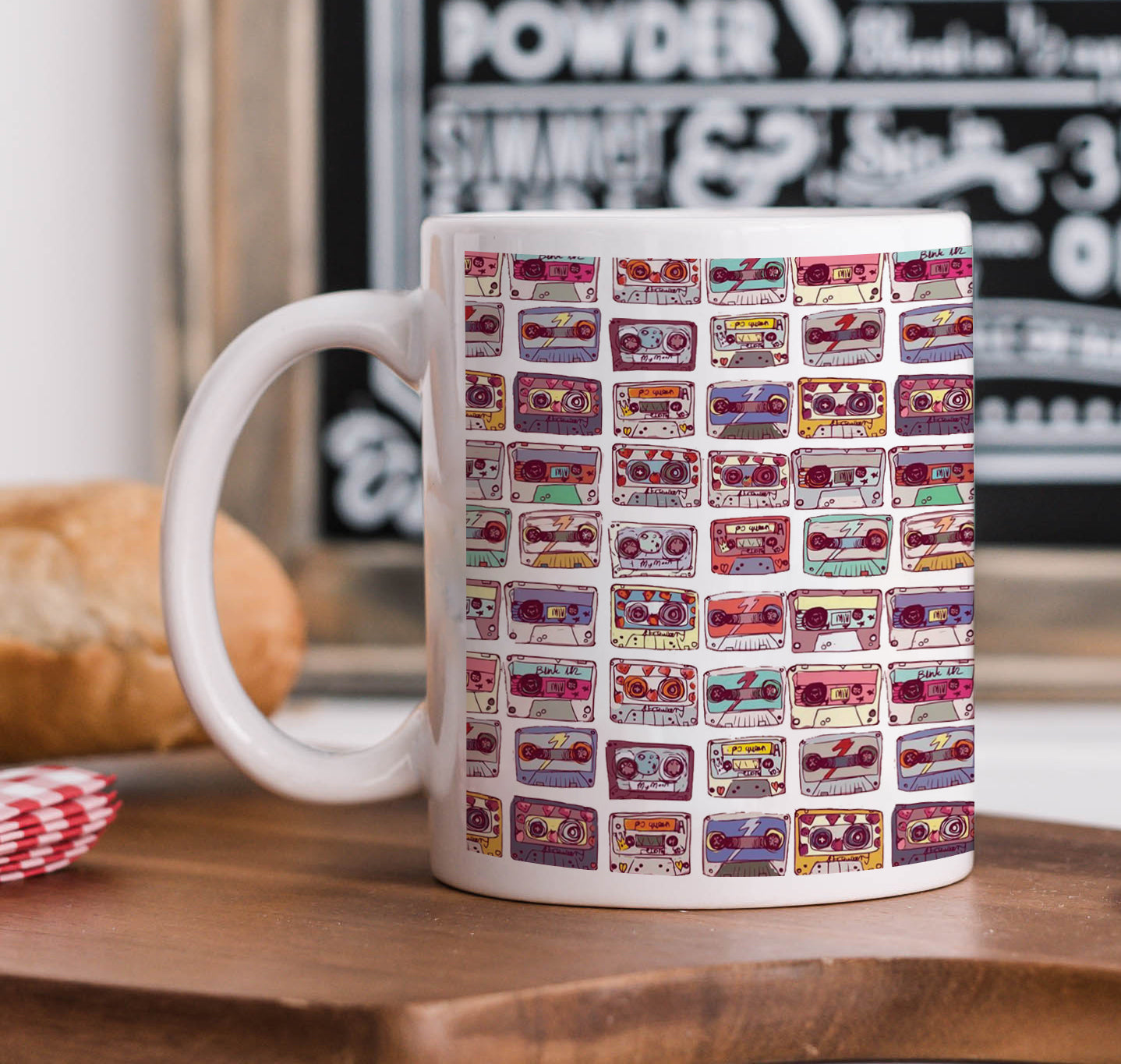 Cute Retro Seamless Pattern Mug and Keychain Combo 330 ml Coffee Mug