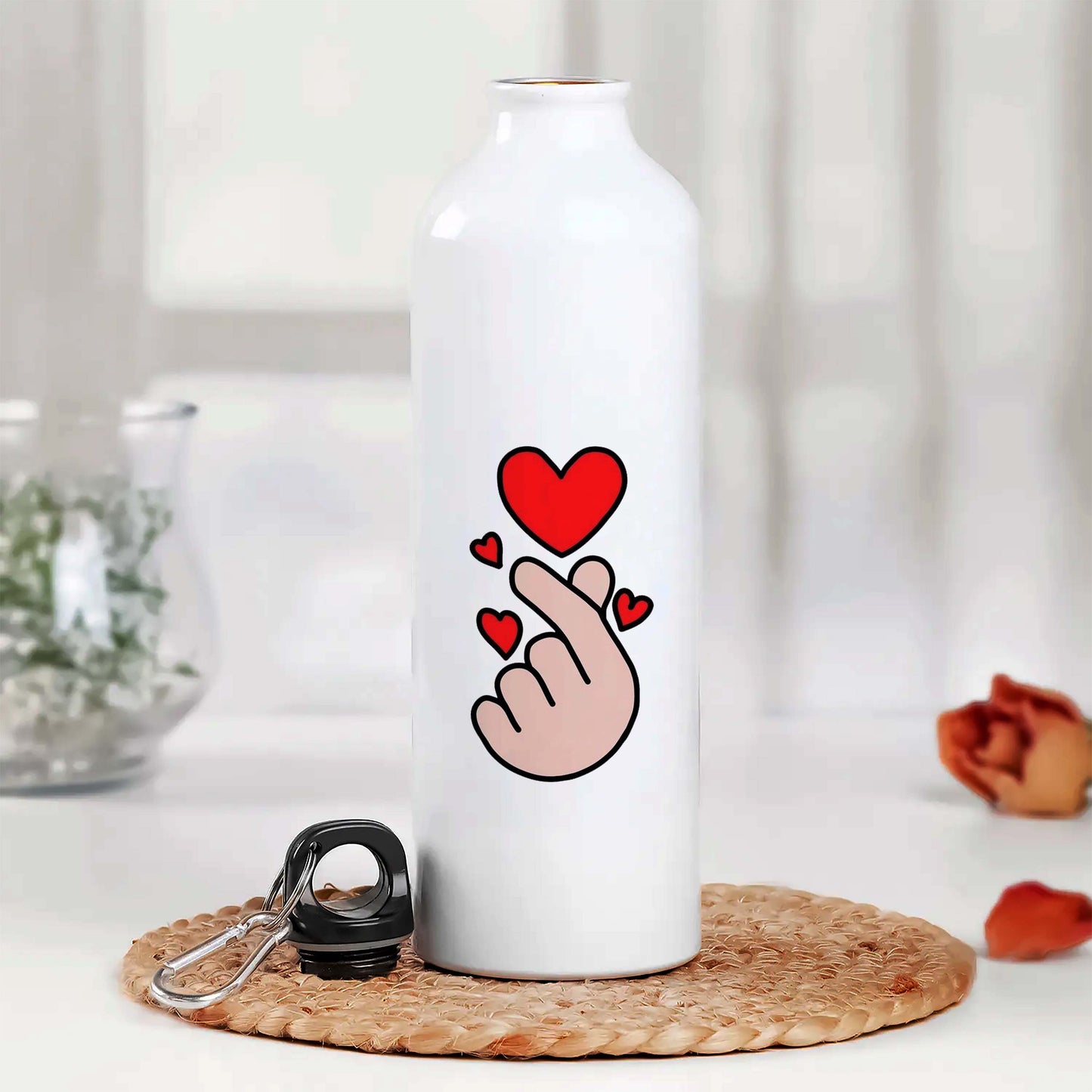 Finger With Heart Printed Aluminum Sipper Water Bottle 750 ml For Gym, Yoga, Kids, Boys, Girls, Brother, Sister, Babies, Baby, Workout, Adults