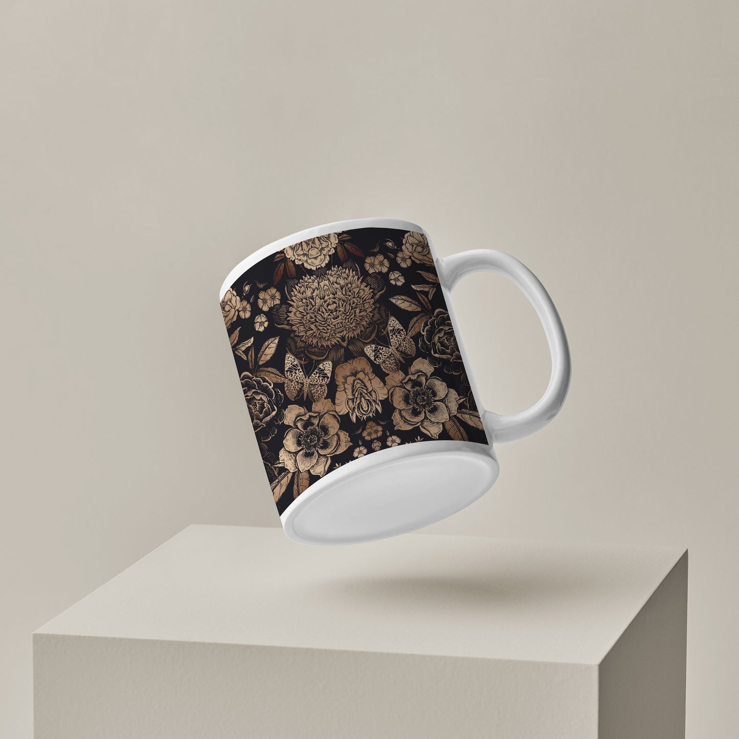 Gold flowers design White 330 ml Coffee Mug