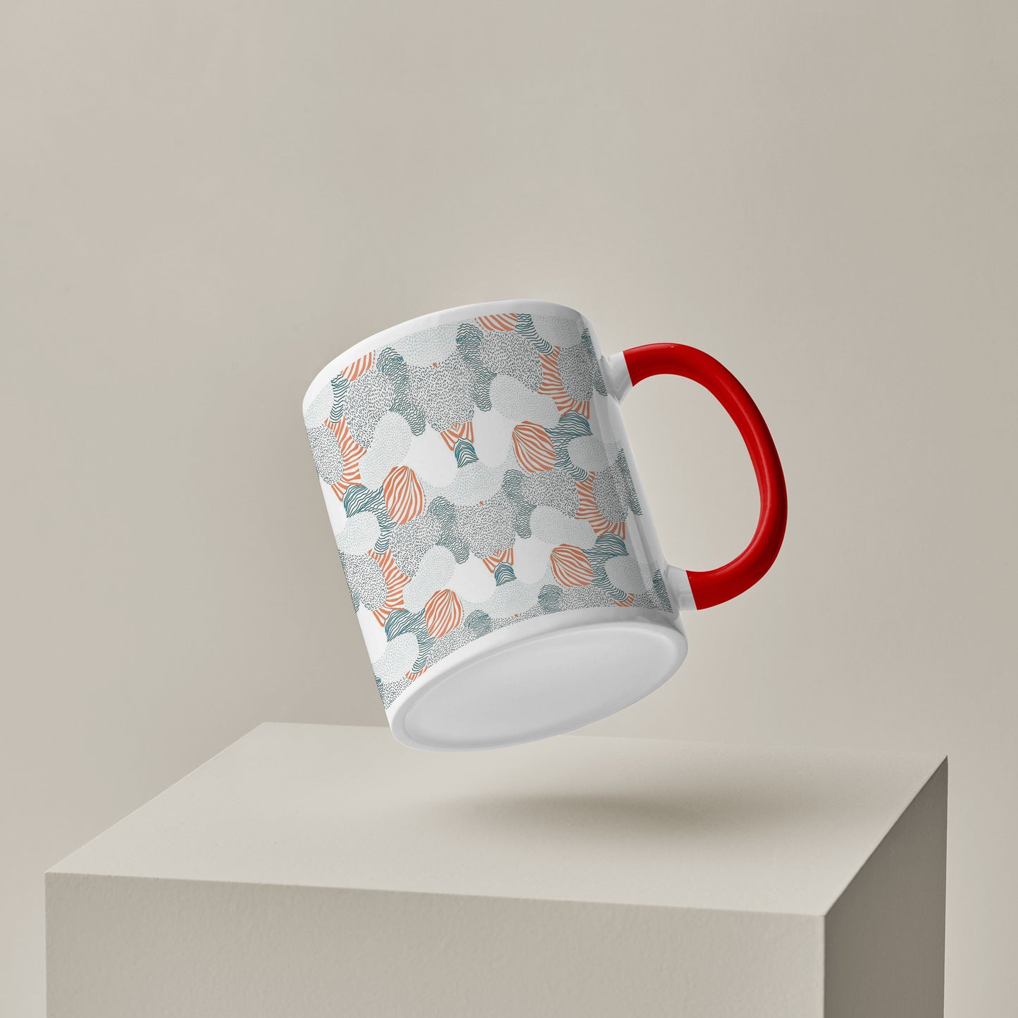 Colorful Hand Art Red Handle 330 ml Coffee Mug